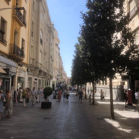 Apartamento En El Centro Totalmente Climatizado, Parking Gratuito Кордова Экстерьер фото