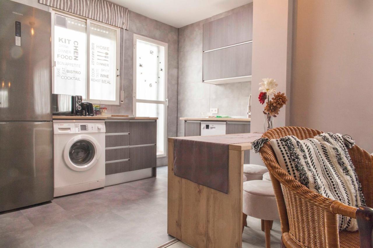 Apartamento En El Centro Totalmente Climatizado, Parking Gratuito Кордова Экстерьер фото